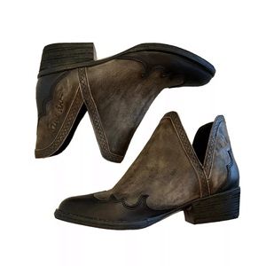 Sheryl Crow Remel Brown Leather Booties sz 9